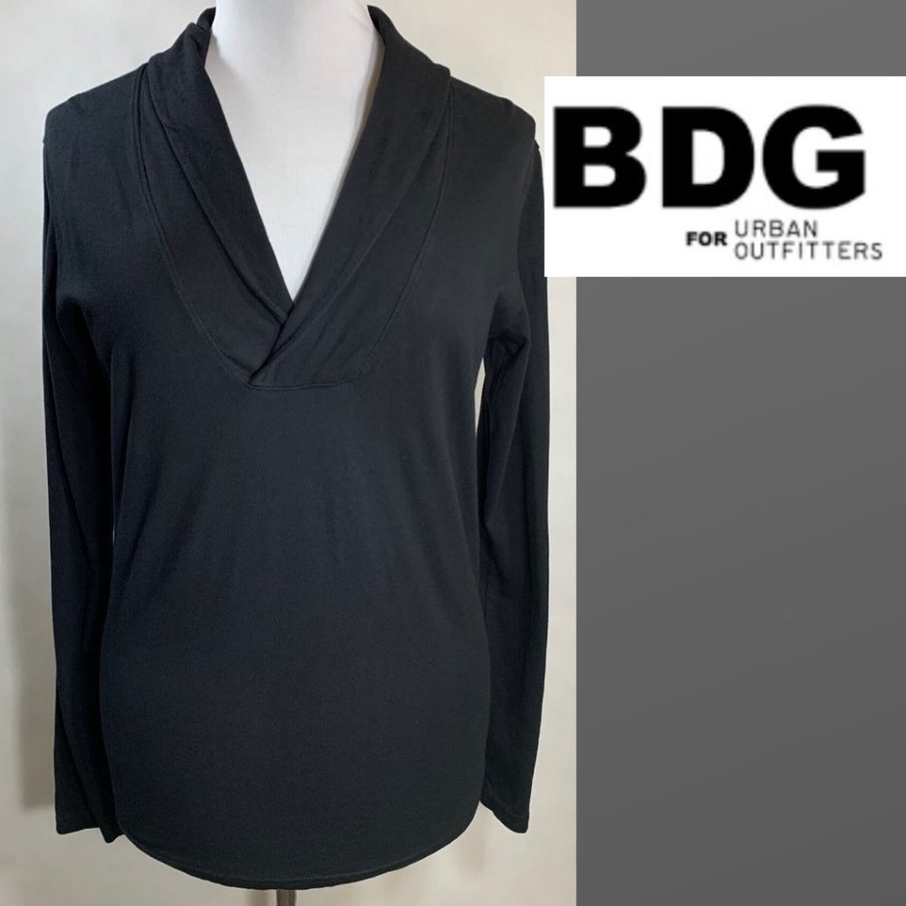 🖤 Urban Outfitters Black Cowl Neck Long Sleeve